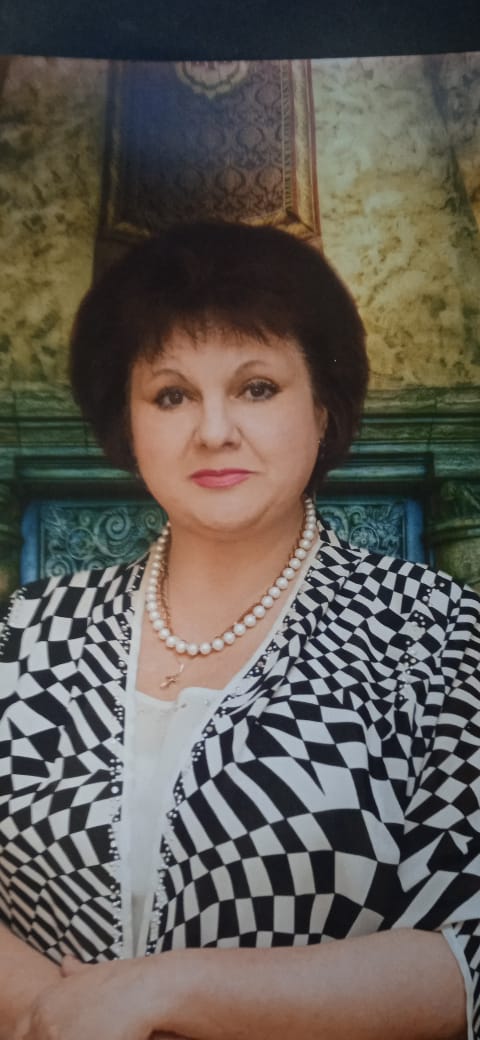 Лисина Марина Николаевна.